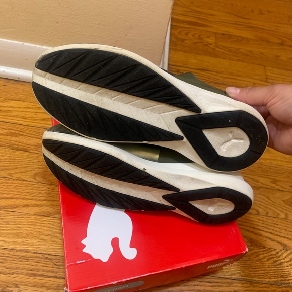 puma sneakers - Picture 3 of 5